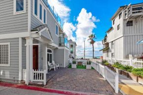 The Mission Beach VIP- 3 Decks, AC, Steps to Sand!